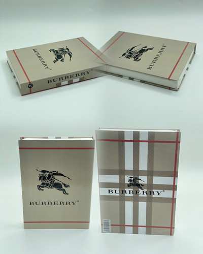 کتاب دکوراتیو BURBERRY (دو سایز)